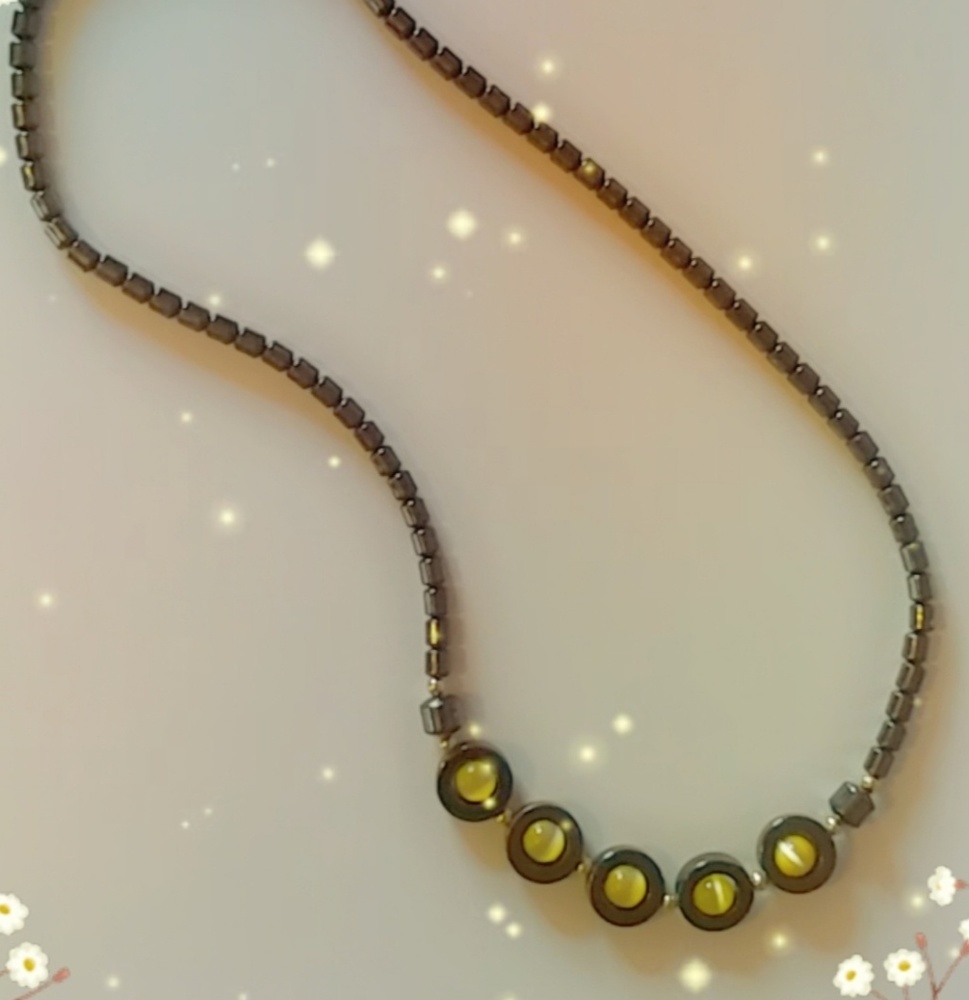 Vintage bead necklace